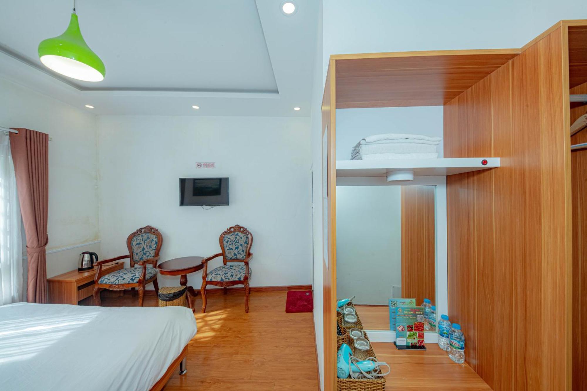 Thanh Anh 2 Hotel - Gan Cho Dem ดาลัด ภายนอก รูปภาพ