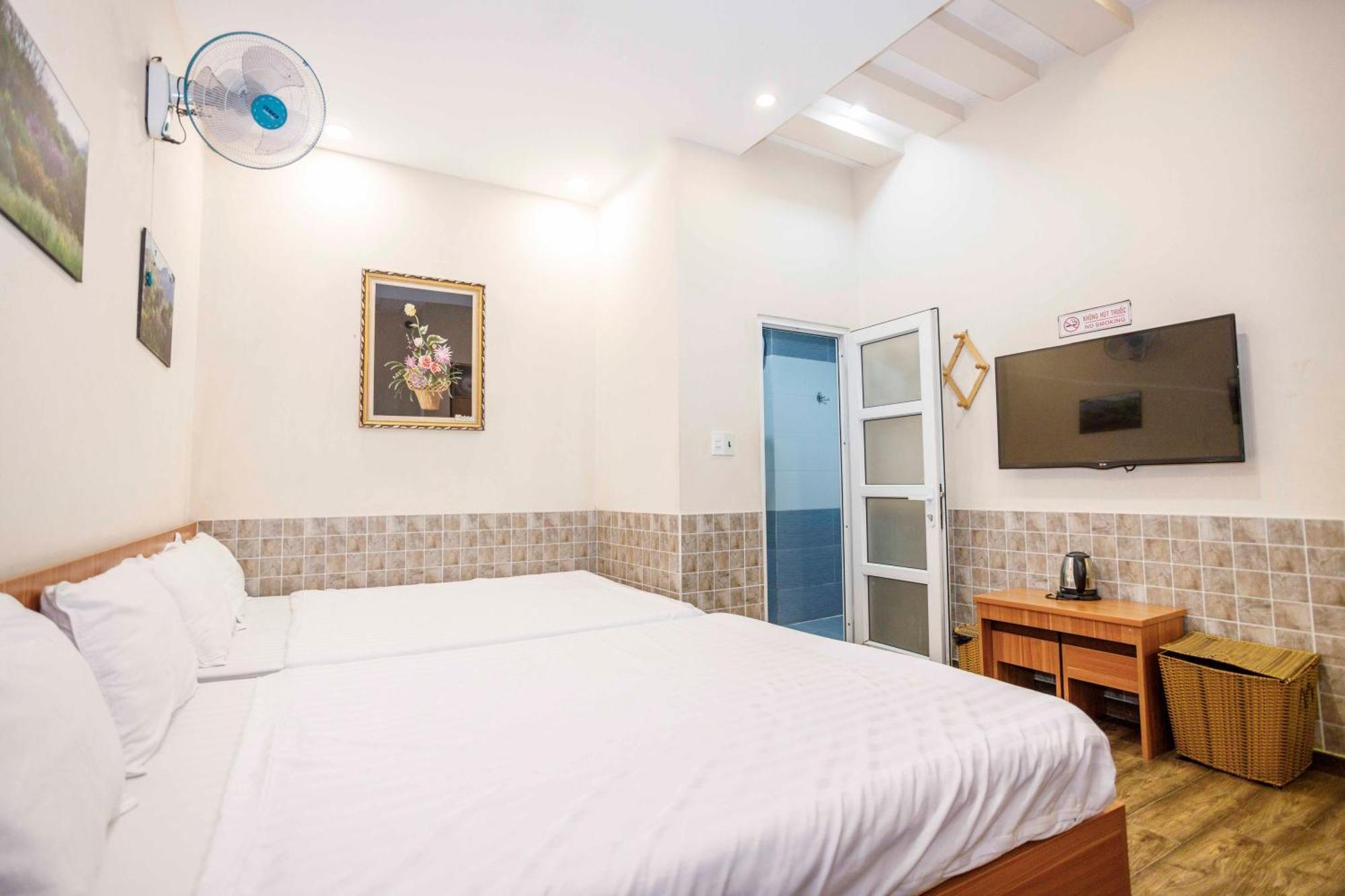 Thanh Anh 2 Hotel - Gan Cho Dem ดาลัด ภายนอก รูปภาพ