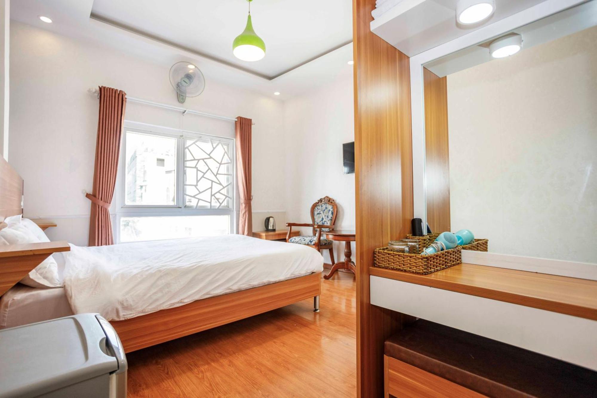 Thanh Anh 2 Hotel - Gan Cho Dem ดาลัด ภายนอก รูปภาพ